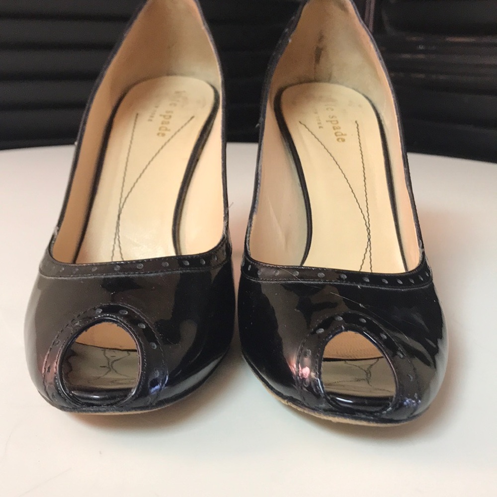 Kate‎ Spade patent leather peep toe heels 7.5 ✨ - Picture 6 of 7